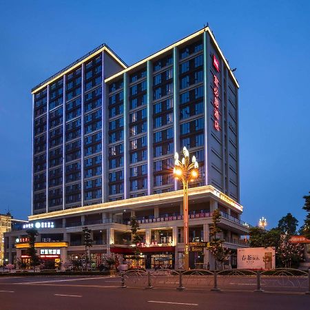 Ibis Hotel Emeishan Buitenkant foto