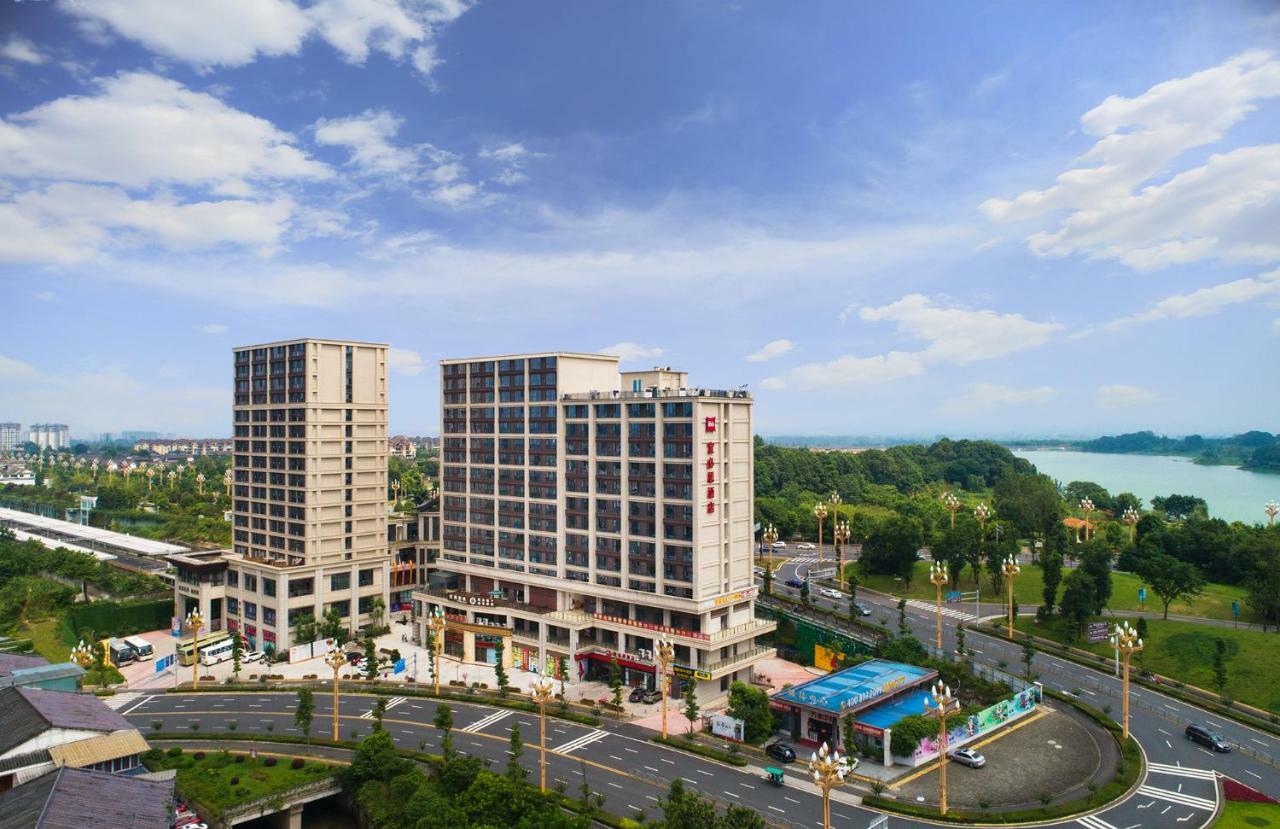 Ibis Hotel Emeishan Buitenkant foto